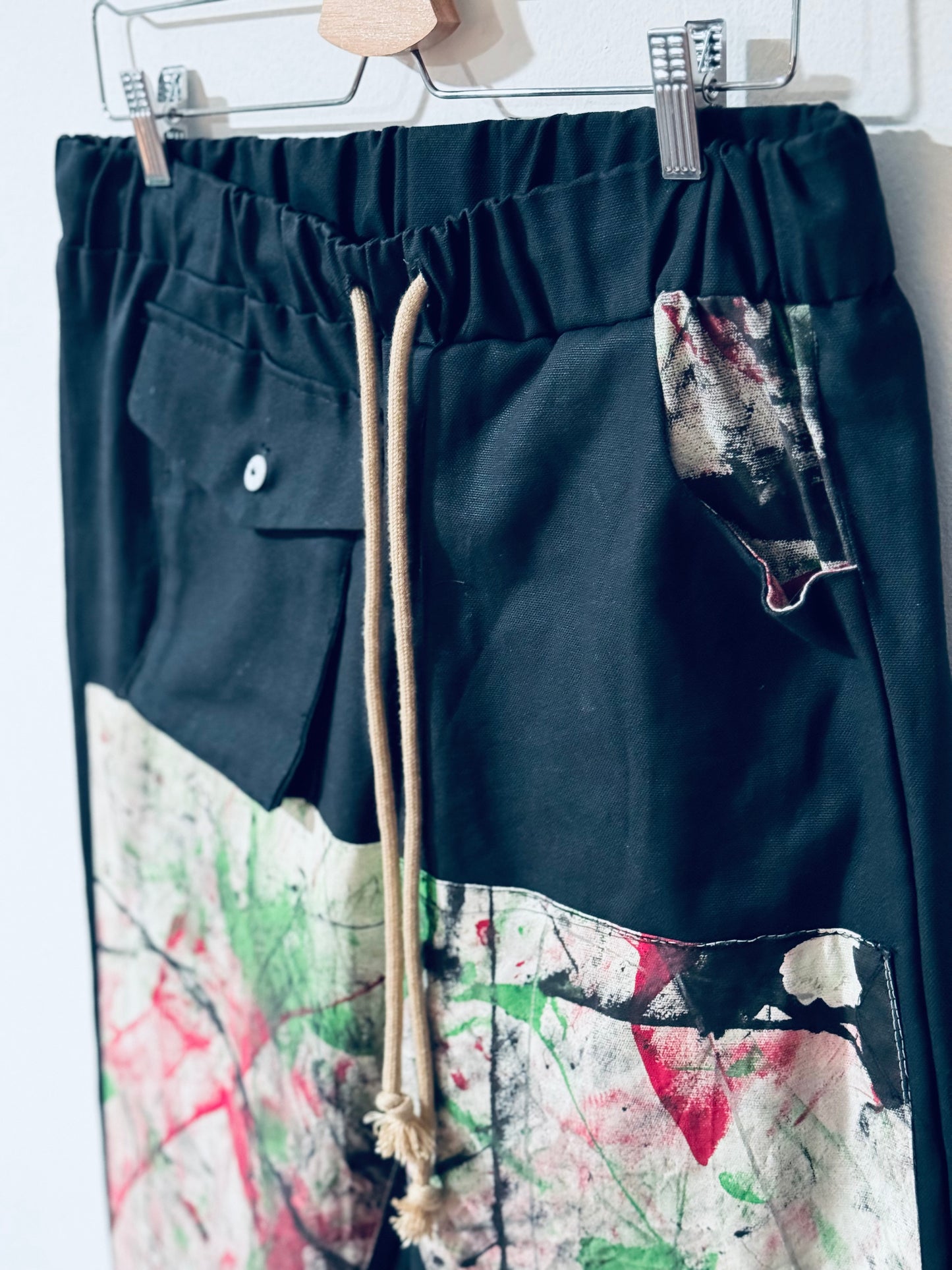 “EnD” paintEd panEl pant (sizE: 36)