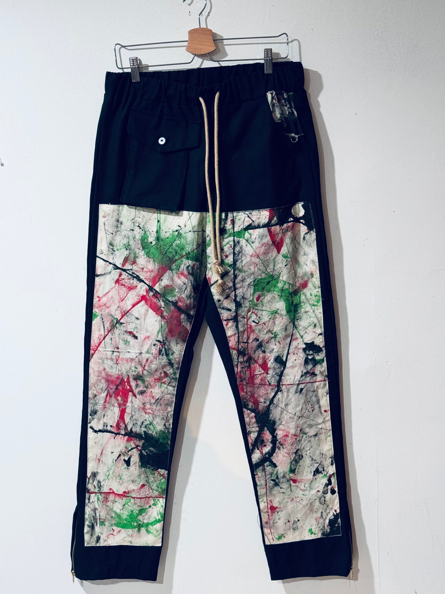 “EnD” paintEd panEl pant (sizE: 36)