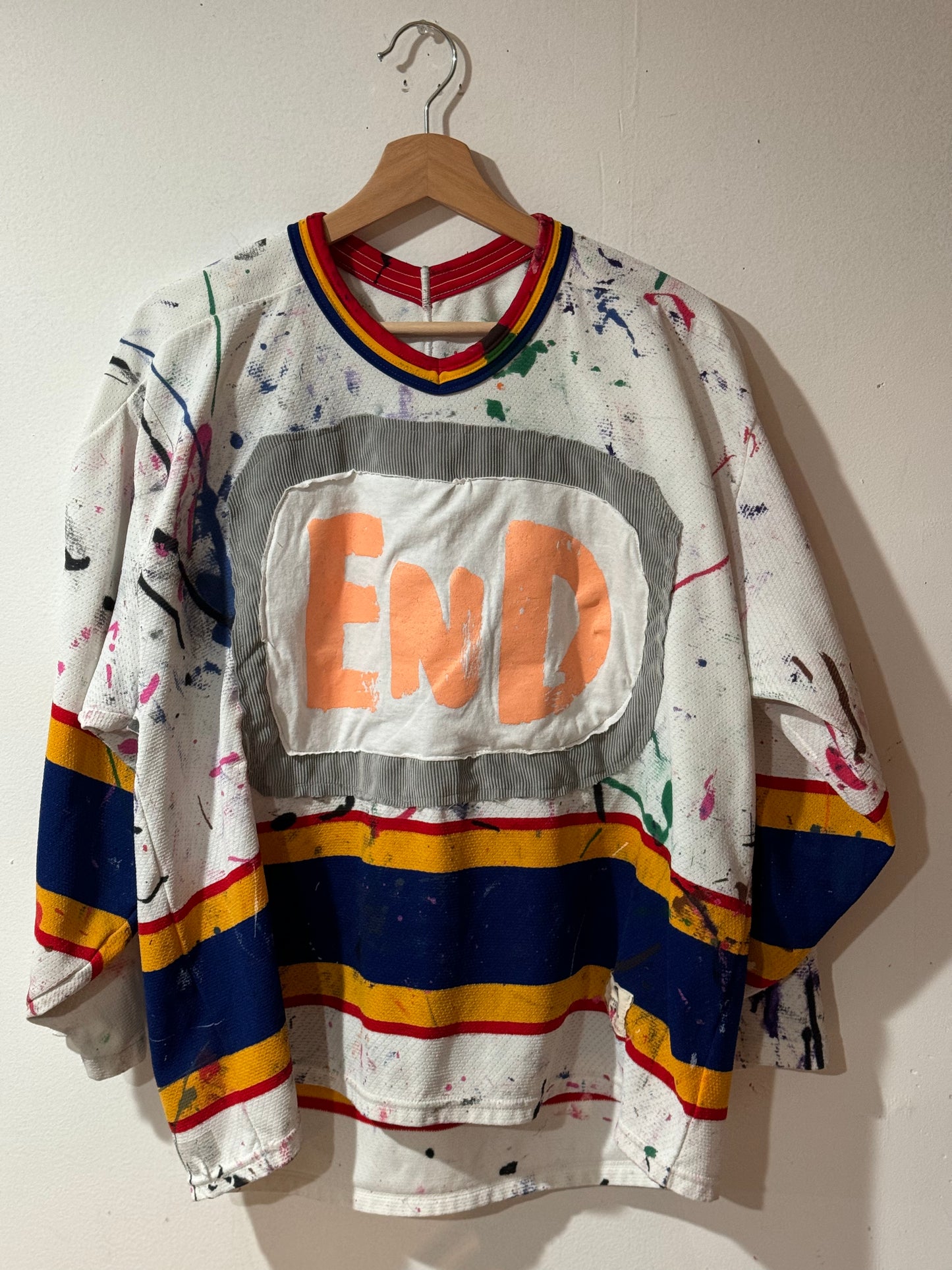 “EnD” vintagE authEntic hockEy jErsEy (sizE: M)